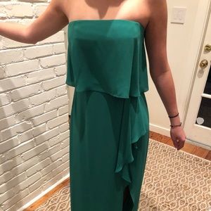 BCBG Dresses - BCBG Kelly Green Maxi BCBG Dresses - BCBG Kelly Green Maxi